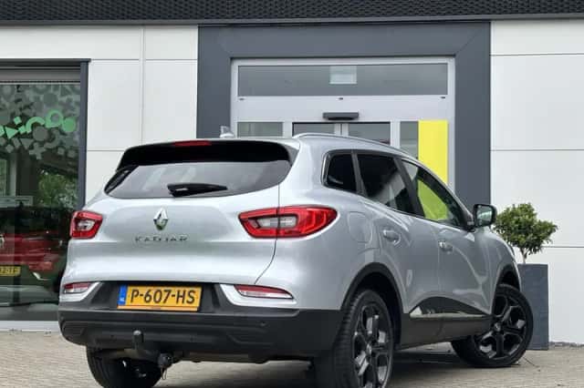 Renault Kadjar (2020) thumbnail 2