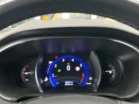 Renault Mégane (2019) thumbnail 4