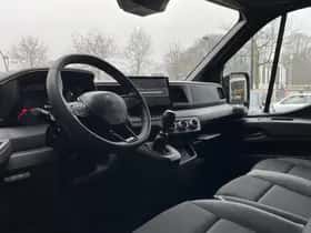 Renault Master (2024) thumbnail 21