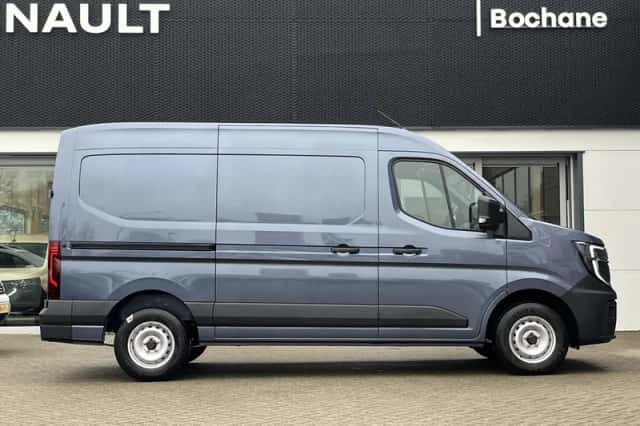 Renault Master (2024) thumbnail 3