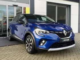 Renault Captur (2023) thumbnail 4