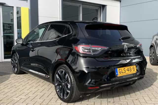 Renault Clio (2024) thumbnail 6