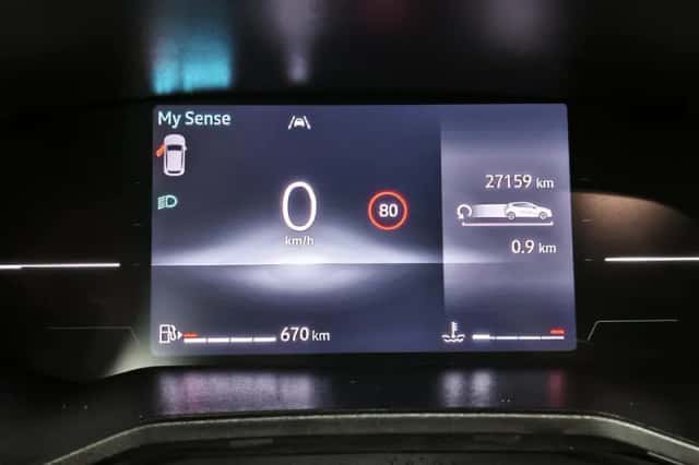 Renault Clio (2024) thumbnail 4