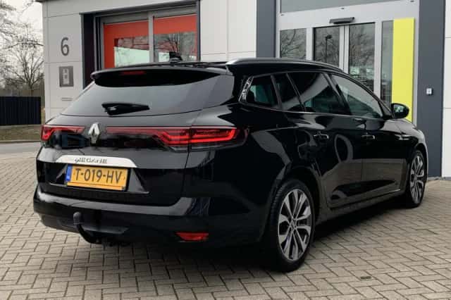 Renault Mégane (2023) thumbnail 2