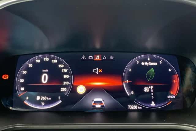Renault Mégane (2023) thumbnail 4