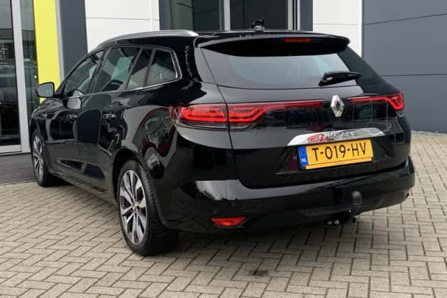 Renault Mégane (2023) thumbnail 6