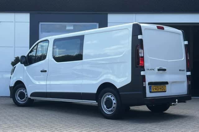 Renault Trafic (2024) thumbnail 6