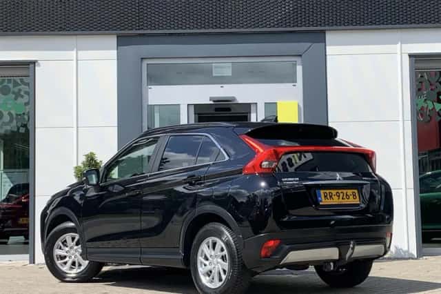 Mitsubishi Eclipse Cross (2018) thumbnail 6