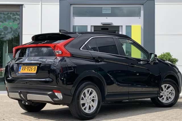 Mitsubishi Eclipse Cross (2018) thumbnail 2