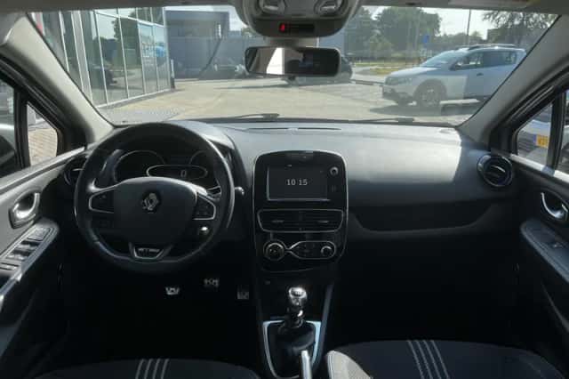 Renault Clio (2017) thumbnail 3