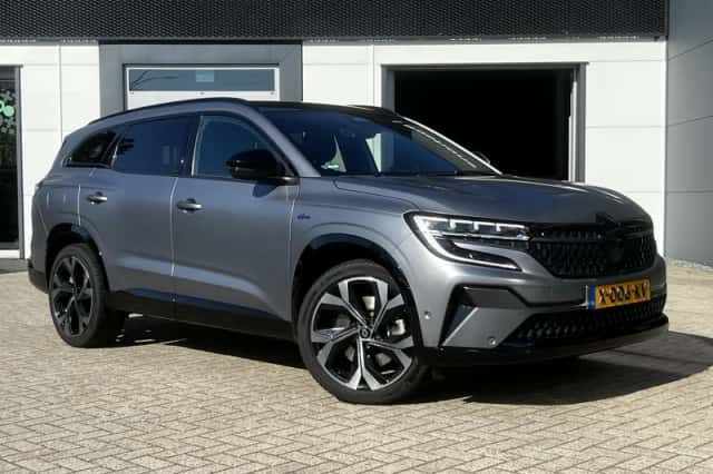 Renault Espace (2023) thumbnail 5