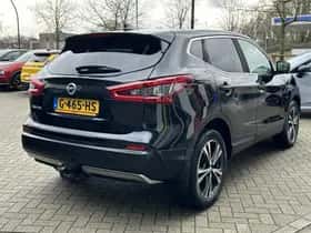 Nissan Qashqai (2019) thumbnail 2