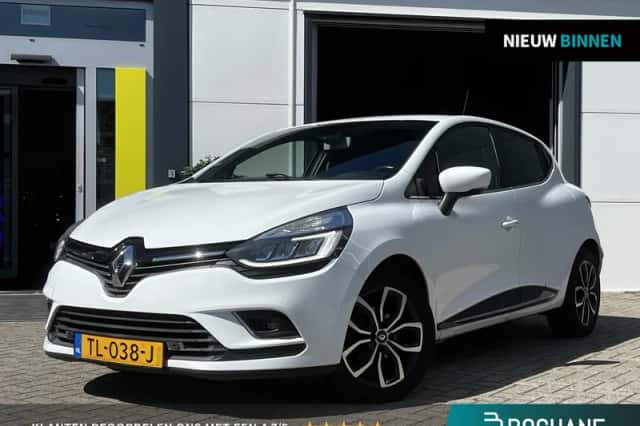 Renault Clio (2018) thumbnail 1