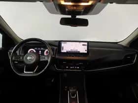 Nissan Qashqai (2023) thumbnail 3