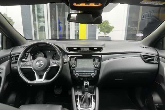 Nissan Qashqai (2020) thumbnail 3