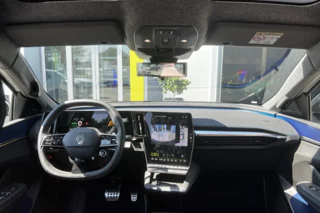 Renault Scénic (2026) thumbnail 3