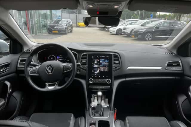 Renault Mégane (2023) thumbnail 3