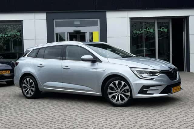 Renault Mégane (2023) thumbnail 5