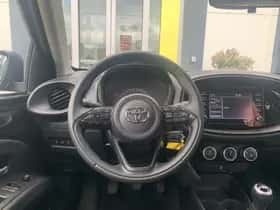 Toyota Aygo (2024) thumbnail 3