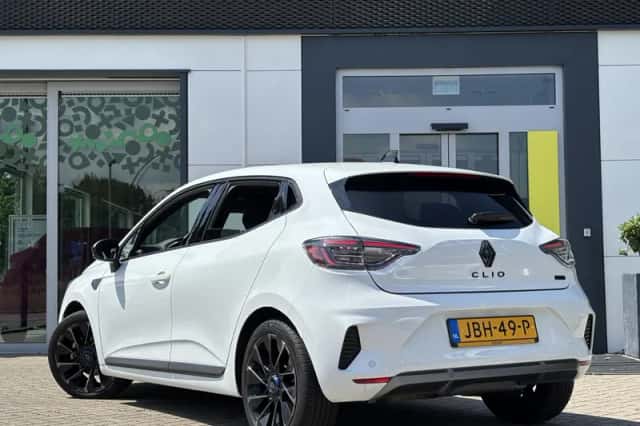 Renault Clio (2025) thumbnail 6