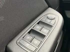 Renault Clio (2024) thumbnail 19
