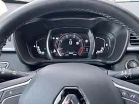 Renault Kadjar (2021) thumbnail 4