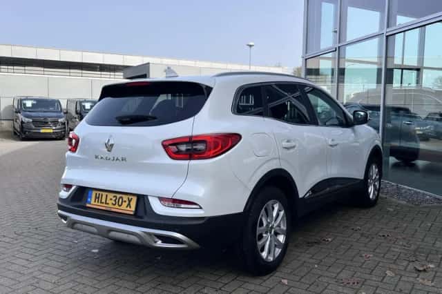 Renault Kadjar (2021) thumbnail 2