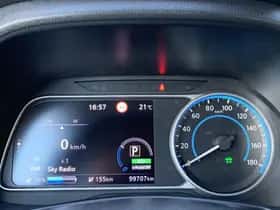 Nissan Leaf (2020) thumbnail 4