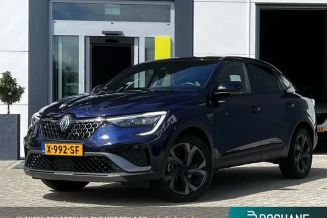 Renault Arkana (2024) thumbnail 1