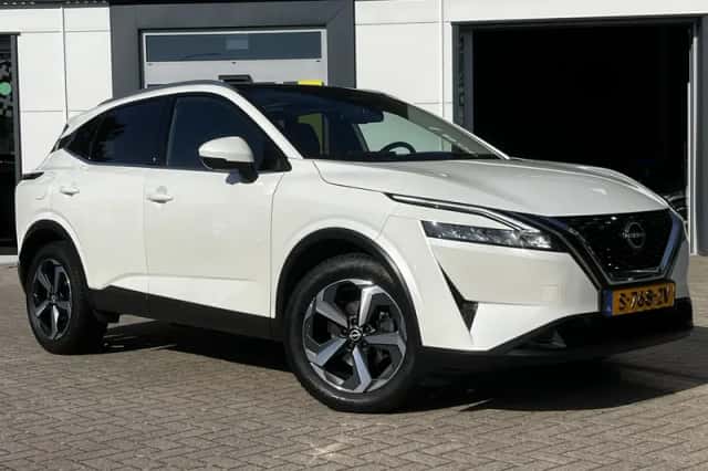Nissan Qashqai (2023) thumbnail 5