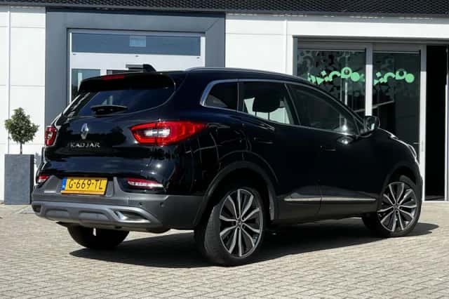 Renault Kadjar (2019) thumbnail 2