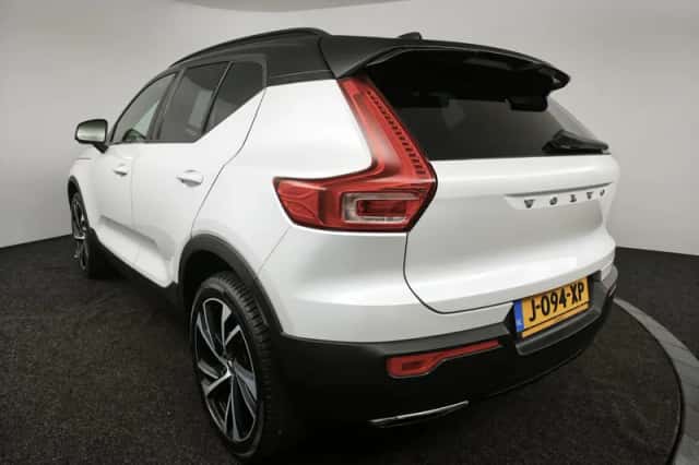 Volvo XC40 (2019) thumbnail 6