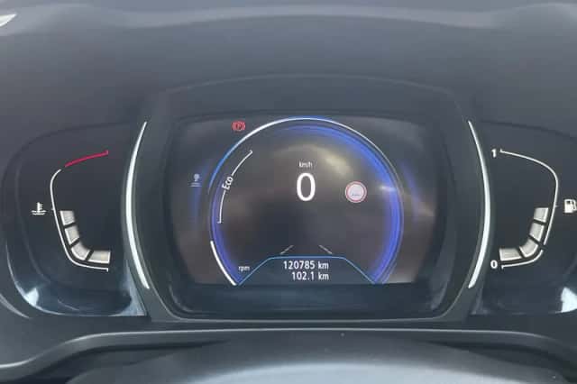 Renault Kadjar (2018) thumbnail 4