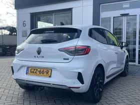 Renault Clio (2025) thumbnail 2