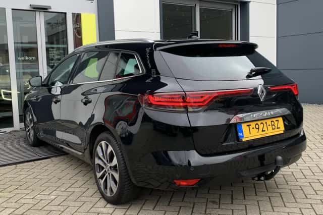 Renault Mégane (2023) thumbnail 5