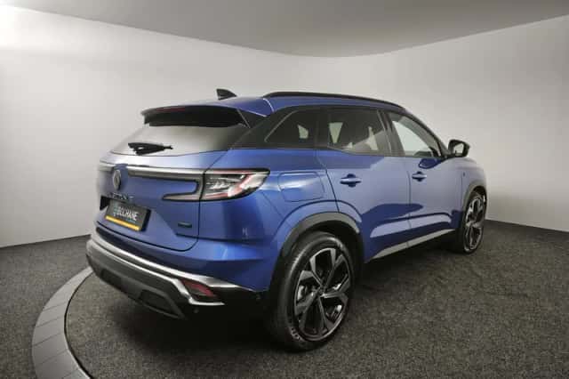 Renault Austral (2024) thumbnail 2