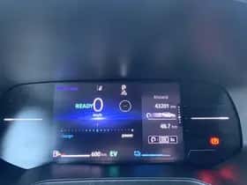 Renault Clio (2023) thumbnail 4