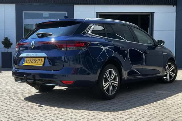 Renault Mégane (2021) thumbnail 2