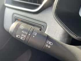 Renault Clio (2024) thumbnail 28