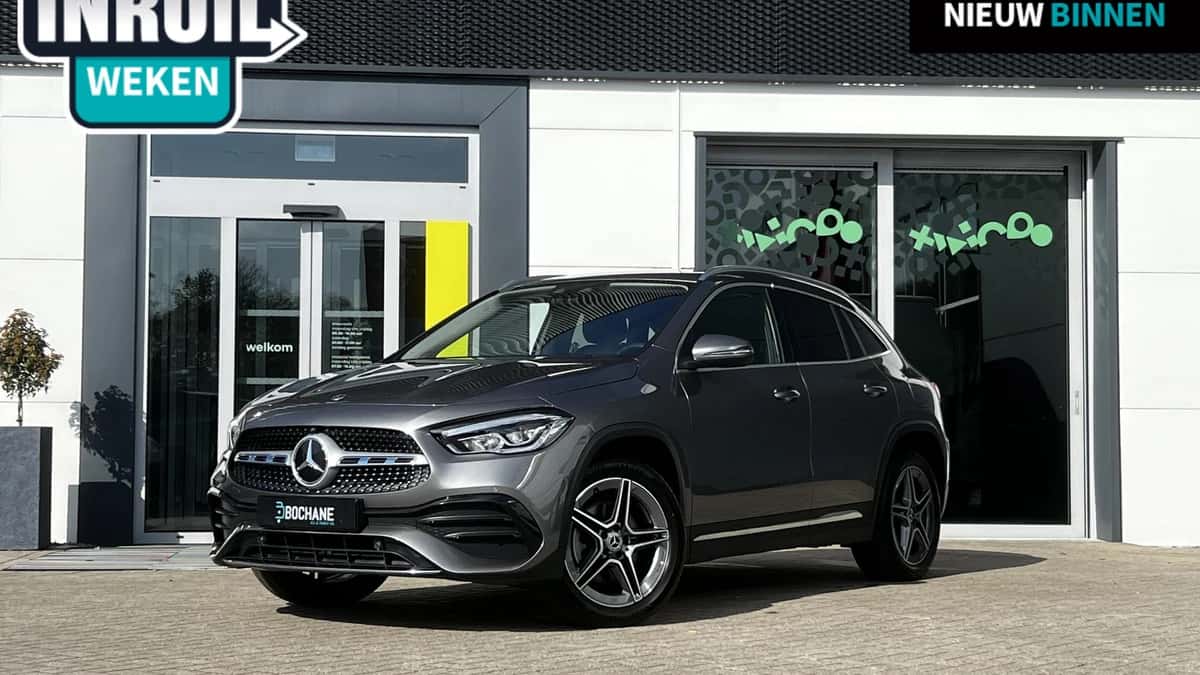 Mercedes-Benz GLA (2023) — foto 1