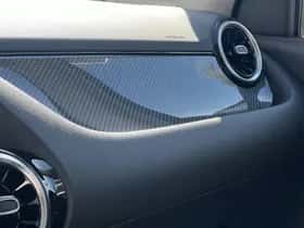 Mercedes-Benz GLA (2023) thumbnail 32
