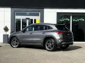 Mercedes-Benz GLA (2023) thumbnail 6