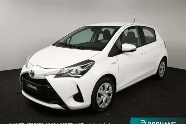Toyota Yaris (2020) thumbnail 1