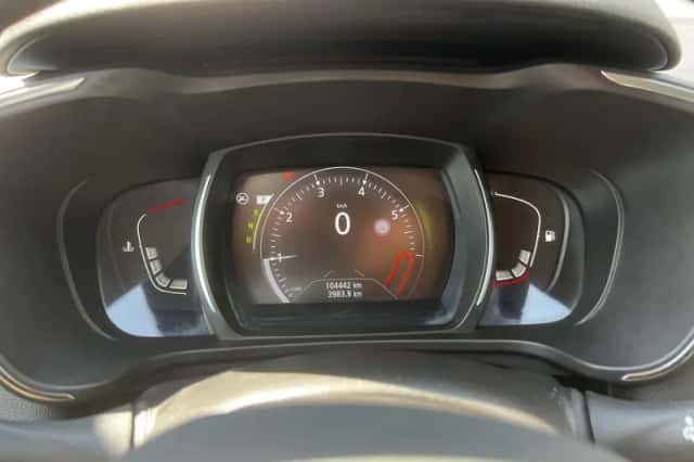 Renault Kadjar (2017) thumbnail 4