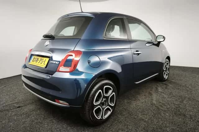Fiat 500 (2023) thumbnail 2