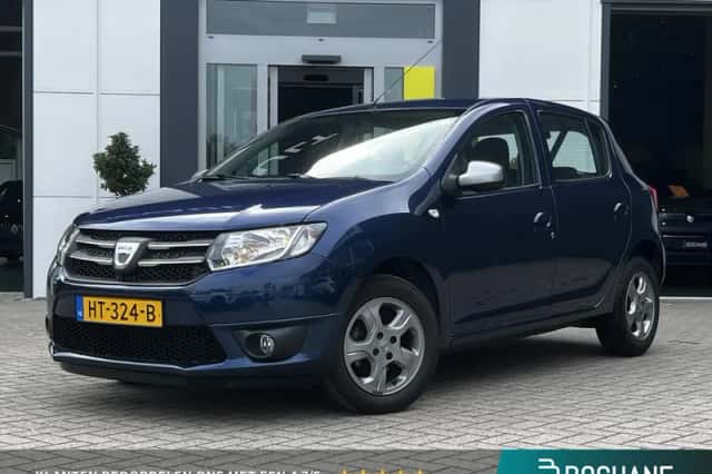 Dacia Sandero (2016) thumbnail 1