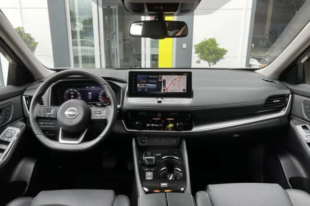 Nissan X-Trail (2025) thumbnail 3