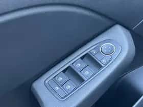Renault Clio (2024) thumbnail 18