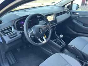 Renault Clio (2024) thumbnail 22
