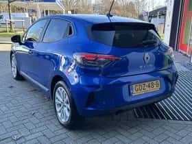Renault Clio (2024) thumbnail 6